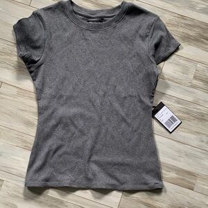 Brunette The Label Short-Sleeve Crewneck Tee in Heather Gray